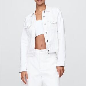 New GAP Women's Crisp icon White Jean Jacket